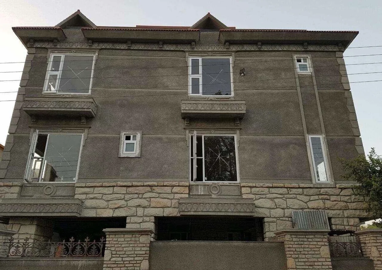Gallery Image 8